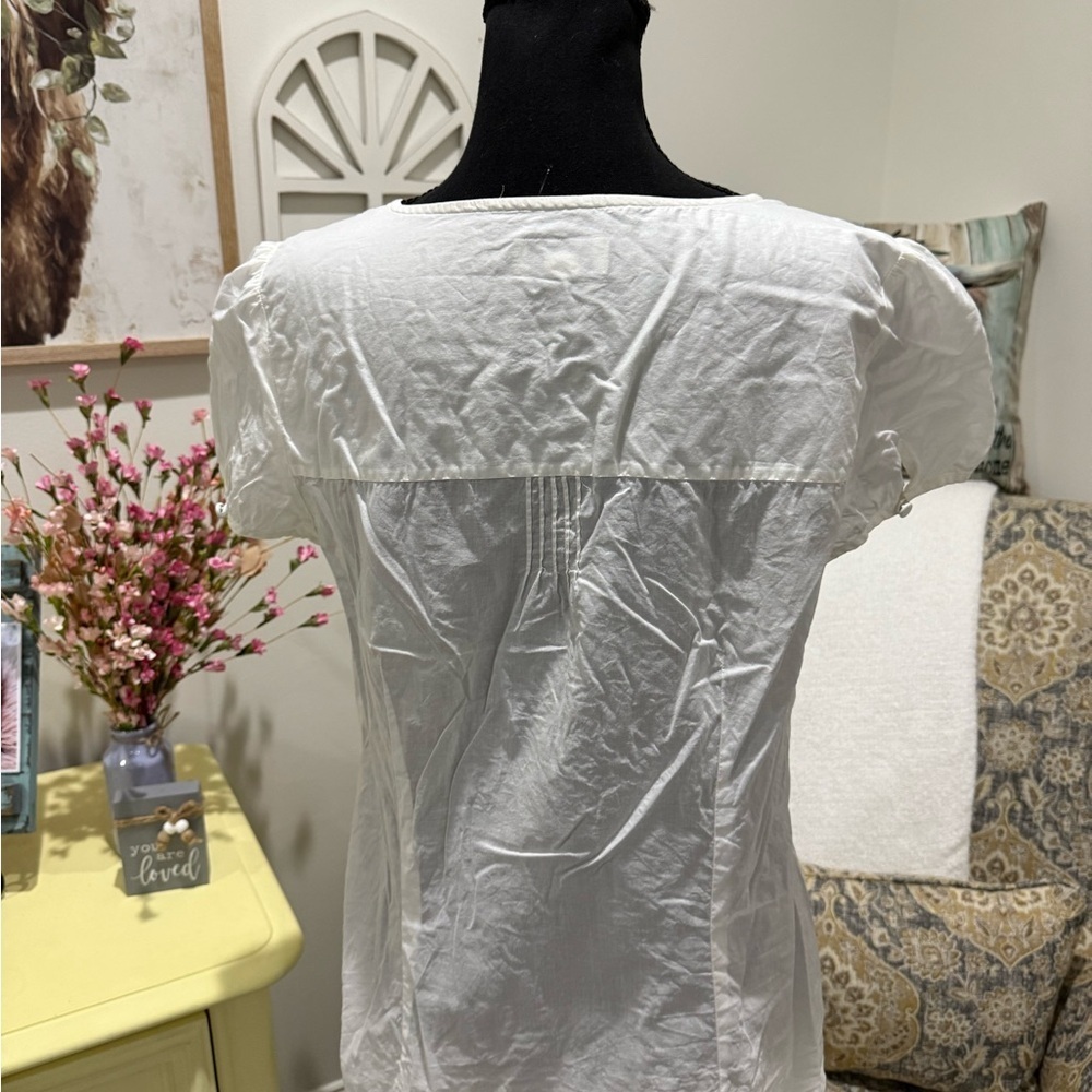 LOFT White Ruffled Buttoned Blouse - Picture 4 of 6